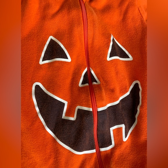 Celebrate Halloween 3-6 month pumpkin jack-o’-lantern footie pajamas outfit - Picture 3 of 4